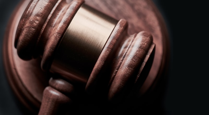 Criminal defense attorney in court